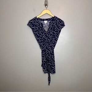 NWT Le Lis Collection Print belted Maternity blouse